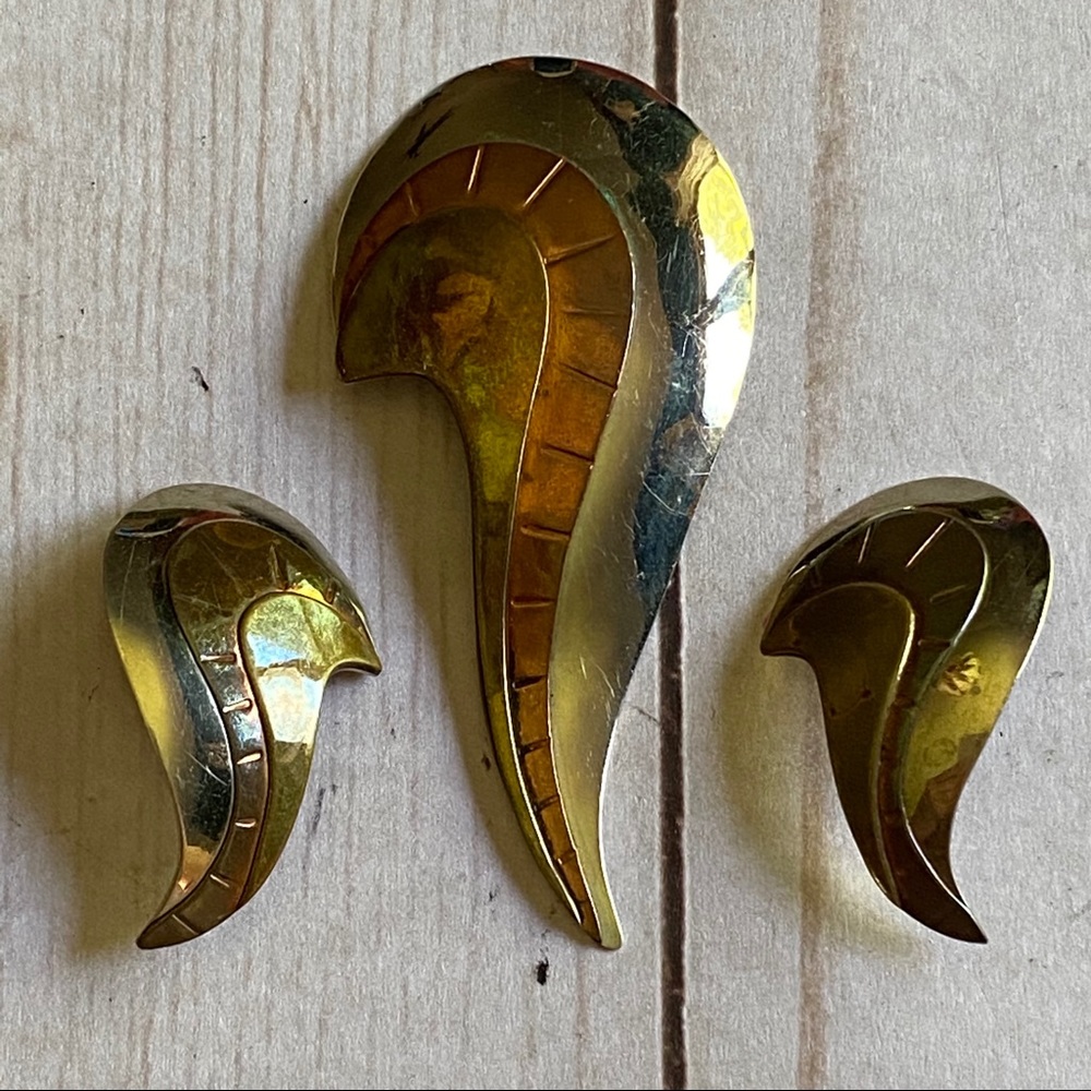 Anna Vintage Brooch and Earrings Set